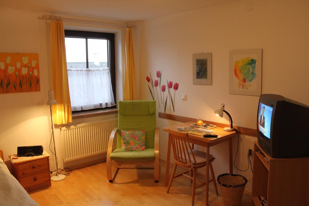 Haus Linda Apartment Barnkopf Стая снимка